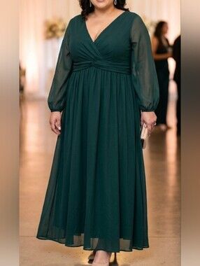 FLYCURVY  Brand.. Plus-Size Dark Green V-Neck Long Sleeve Chiffon Maxi Dress